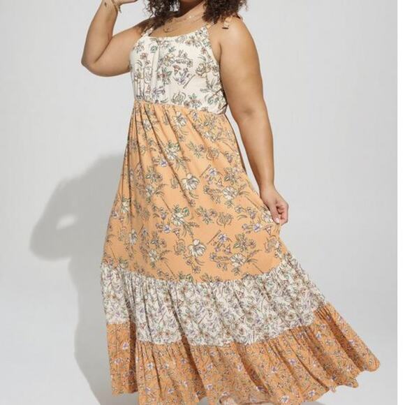 Torrid Harry Potter Maxi Dress Sorting Hat Wand Floral Slub Tiered Plus 2X - Picture 2 of 10